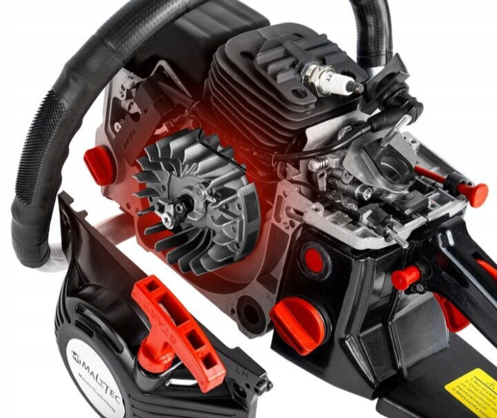 Ланцюгова бензопила Maltec пила із 2х-тактним двигуном для обрізки дерев та гілок (1 ланцюг і 1 шина 40 см)